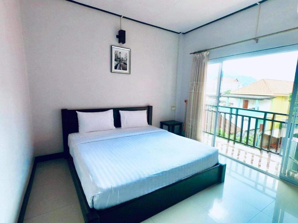 Phou Ang Kham 2 Hotel Vang Vieng Dış mekan fotoğraf